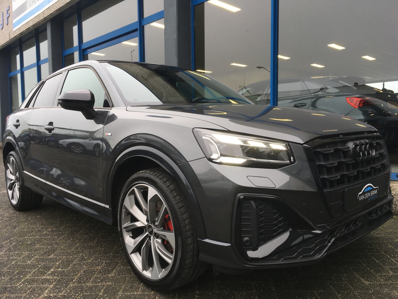 Audi Q2 - 35 TFSI S-line Matrix Pano Sonos Audi gar. 10-2025 - AutoWereld.nl