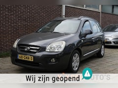 Kia Carens - 2.0 CVVT X-ecutive, Climate control, Trekhaak, Parkeersensoren achter, Vooruitverwarming