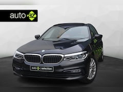 BMW 5-serie Touring - 530i High Executive / Pano / trekhaak