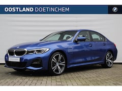 BMW 3-serie - 330e High Executive M Sport Automaat / Sportstoelen / Stoelverwarming / Laserlicht / Cruis