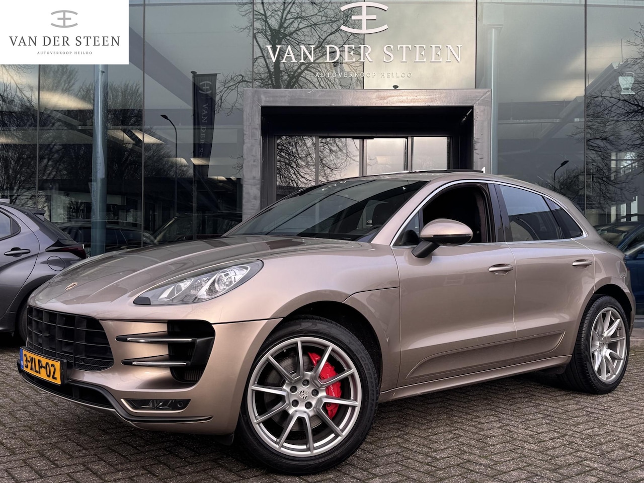 Porsche Macan - 3.6 Turbo Schuifdak | Stoel/Stuurverwarming | Keyless - AutoWereld.nl