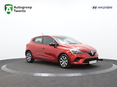 Renault Clio - 1.0 TCe 90 Equilibre | Carplay | DAB | Stoelverwarming |