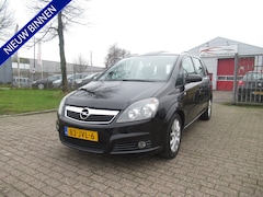 Opel Zafira - 2.2 Essentia Nette Auto