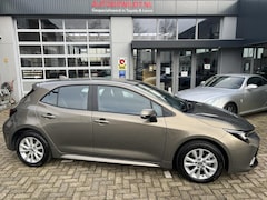 Toyota Corolla - 1.8 Hybrid Active 5-dr A/T + FABRIEKSGARANTIE