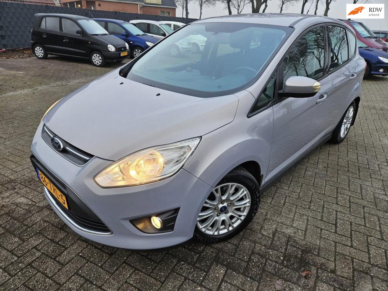 Ford C-Max - 1.6 EcoBoost Trend. 2012. Airco/Cruise/Parrot/Trekhaak. APK 12-2025 - AutoWereld.nl