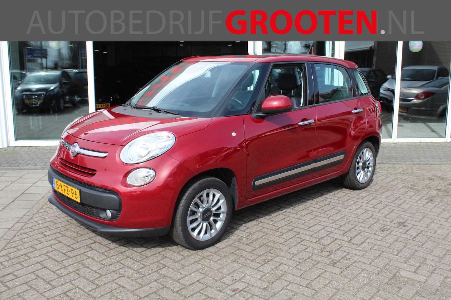 Fiat 500 L - 0.9 TwinAir Lounge//ECC//TREKHAAK//PANO!! - AutoWereld.nl