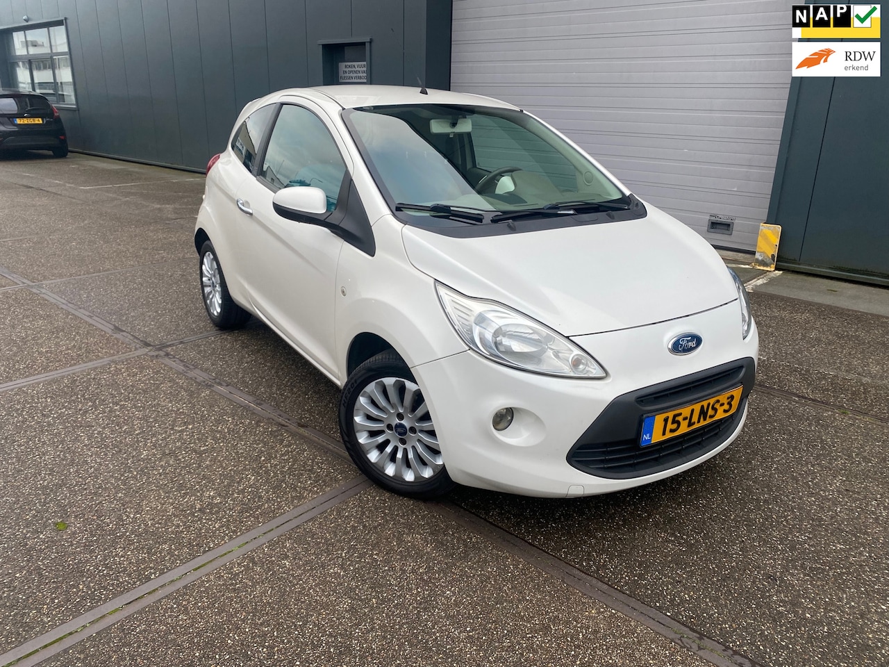 Ford Ka - 1.2 Titanium X/3drs/nap/2e EIG/dealeronderhouden/1jaar apk/airco/EL-ramen/dis-riem vervang - AutoWereld.nl