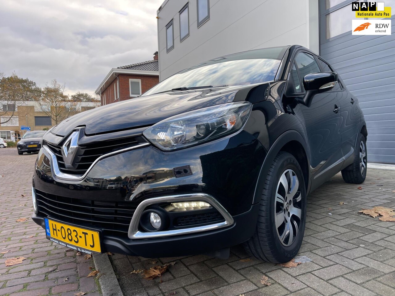 Renault Captur - 0.9 TCe/Navi/Stoel verwarming/Cruise-c/Led/Climate-c/PDC/Goed onderhouden - AutoWereld.nl