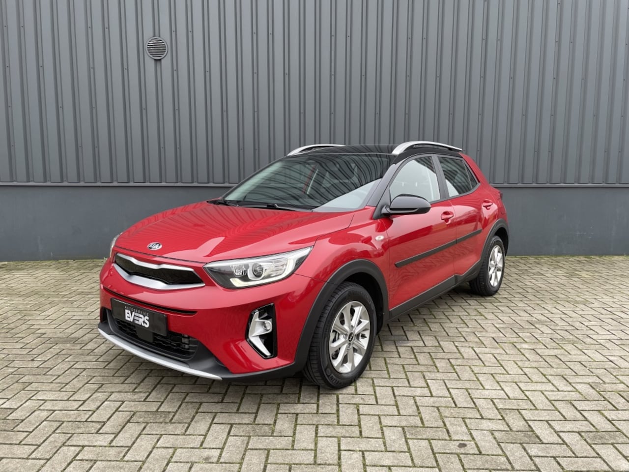 Kia Stonic - 1.0 T-GDi MHEV DynamicLine Trekhaak - AutoWereld.nl