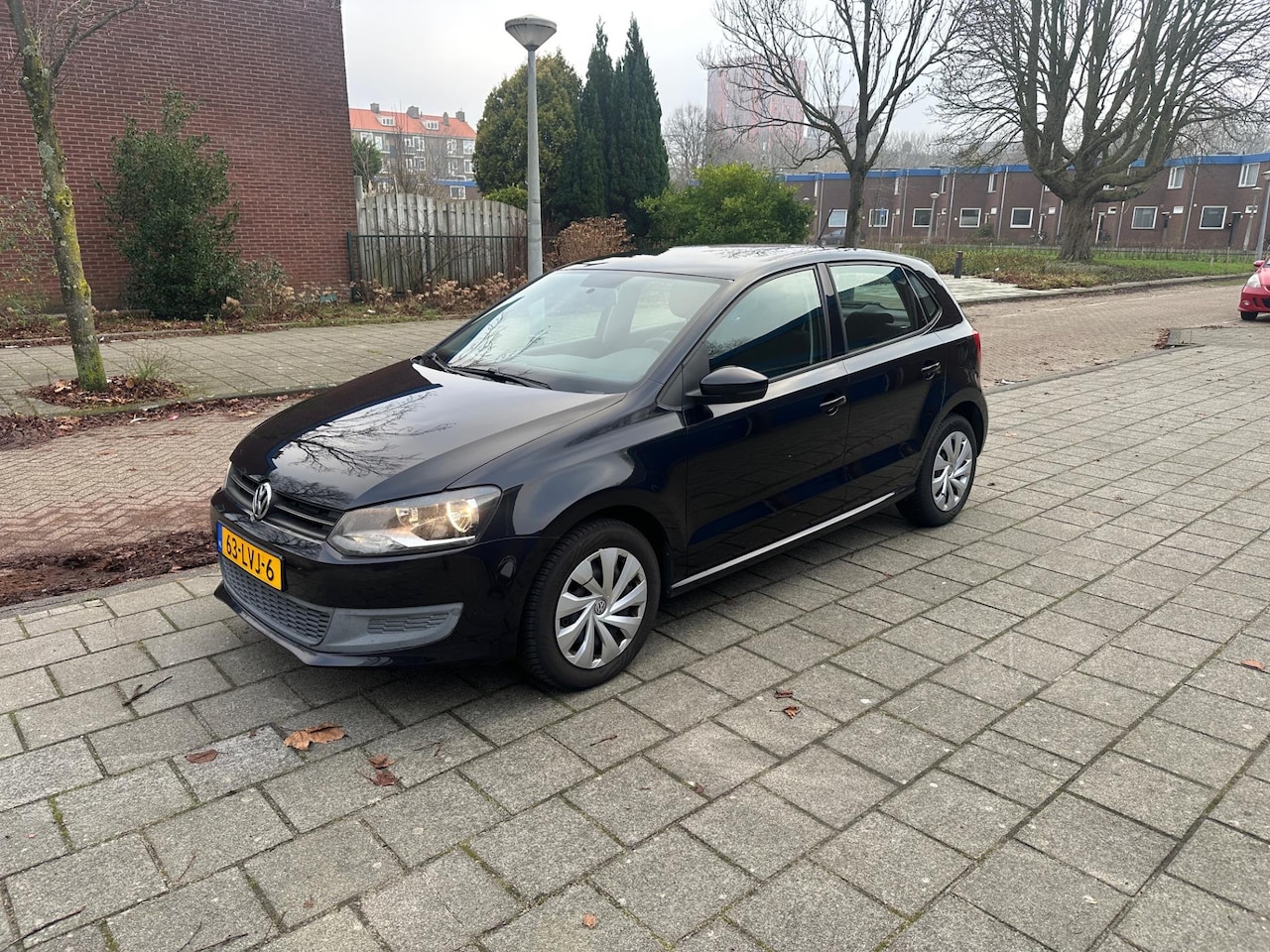 Volkswagen Polo - 1.2-12V Comfortline 5drs Airco Cruise Black Magic - AutoWereld.nl