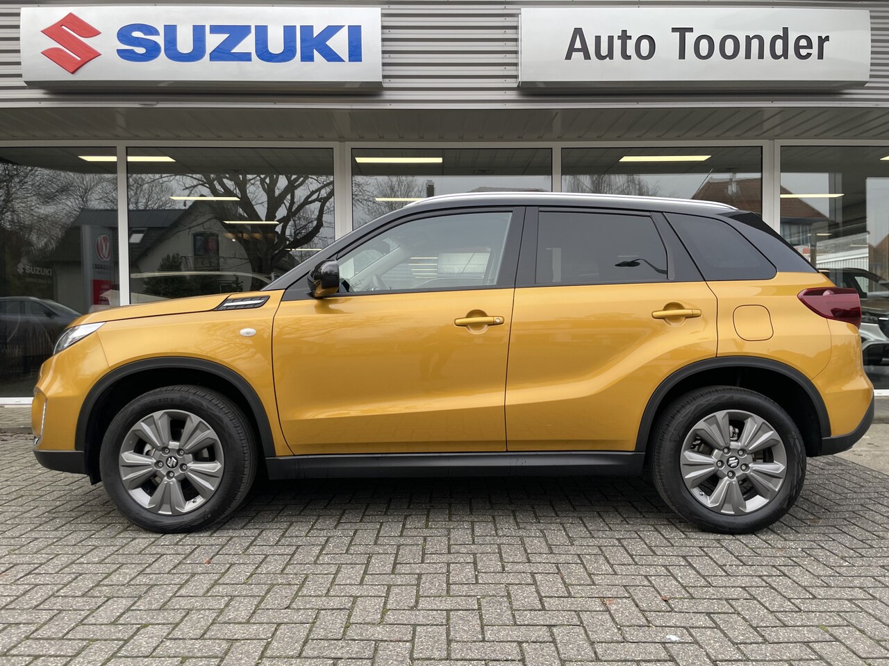 Suzuki Vitara - 1.4 Boosterjet Select Smart Hybrid 1.4 Boosterjet Select Smart Hybrid - AutoWereld.nl