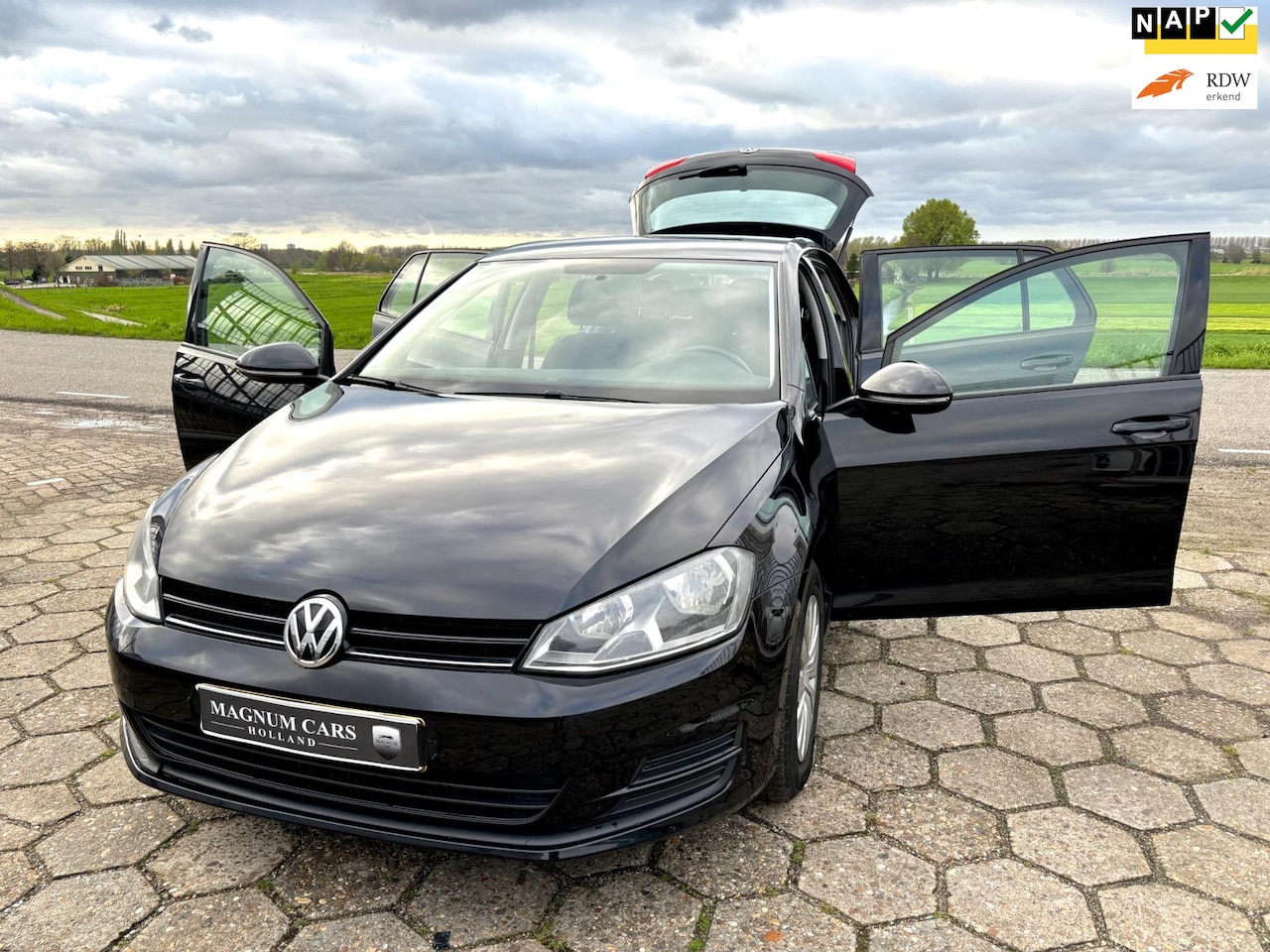 Volkswagen Golf - 1.2 TSI 5DRS AIRCO SCHERM GROOT NW APK ELEK.RAMEN - AutoWereld.nl