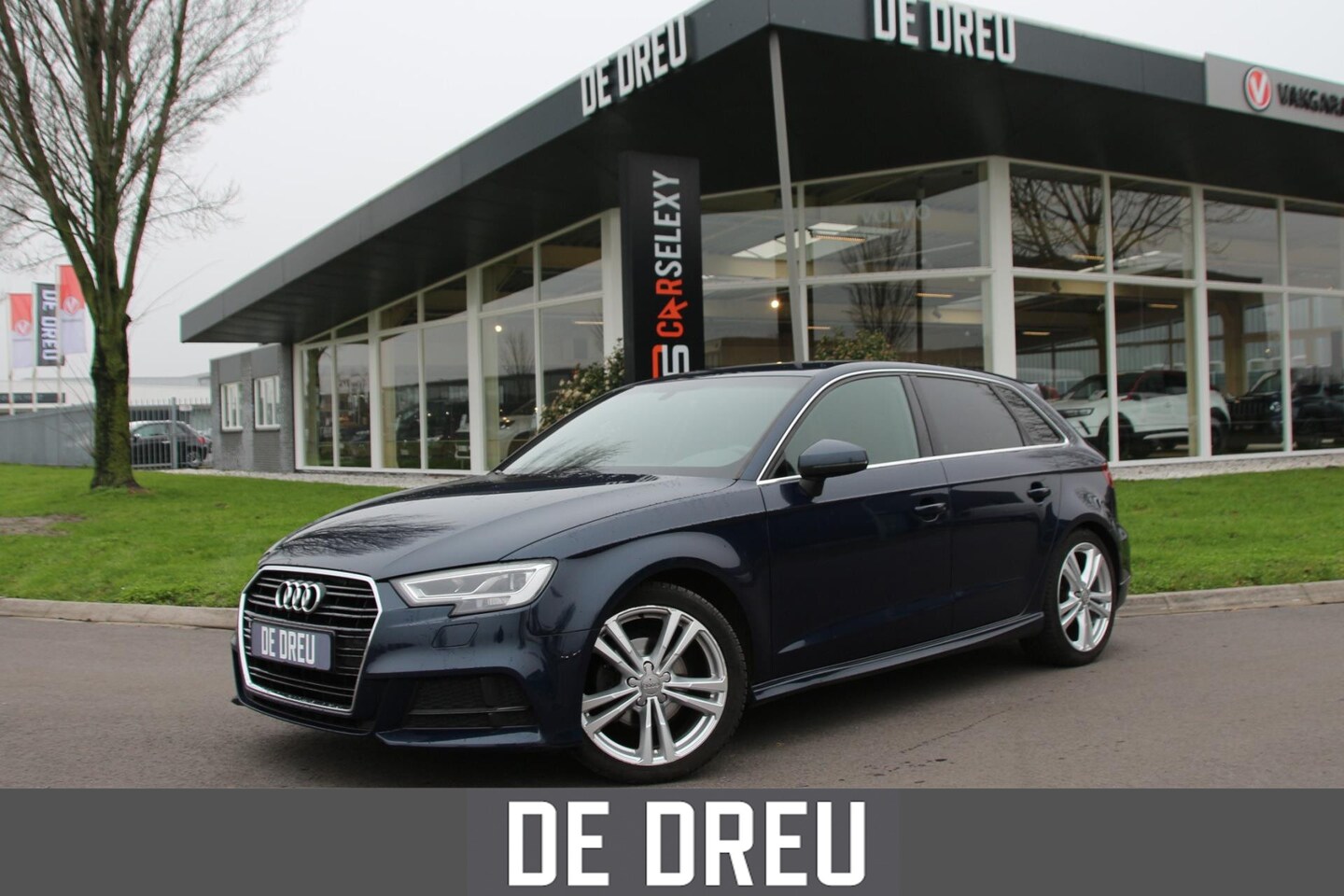 Audi A3 Sportback - 1.0 TFSI Sport S Line Edition | TREKHAAK | NAVI | LED | - AutoWereld.nl