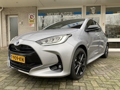 Toyota Yaris - 1.5 Hybrid Executive NIEUWPRIJS €31.500 Cruisecontr. Adaptief/Achteruitrij camera/Parkeers