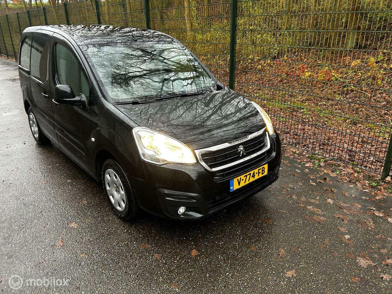 Peugeot Partner - bestel 120 1.6 BlueHDi 75 L1 Premium Pack - AutoWereld.nl