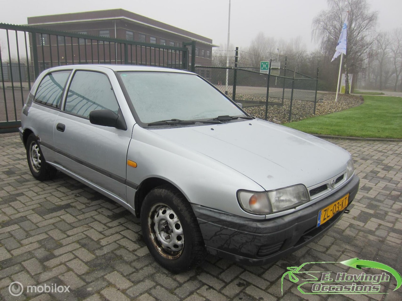 Nissan Sunny - 1.6 SLX 1.6 SLX - AutoWereld.nl