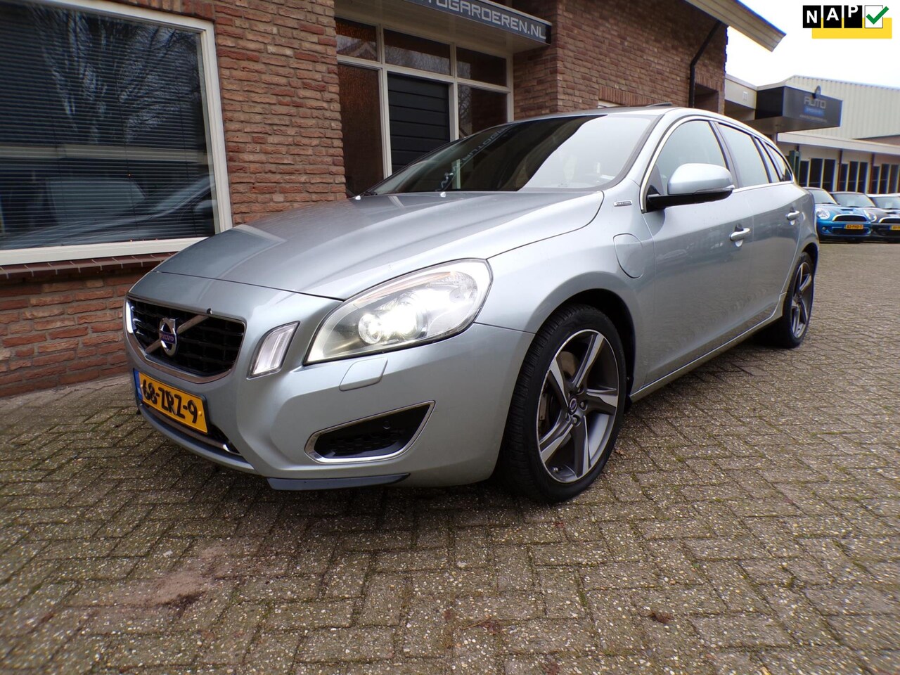 Volvo V60 - 2.4 D6 AWD Plug-In Hybrid Summum 2.4 D6 AWD Plug-In Hybrid Summum - AutoWereld.nl