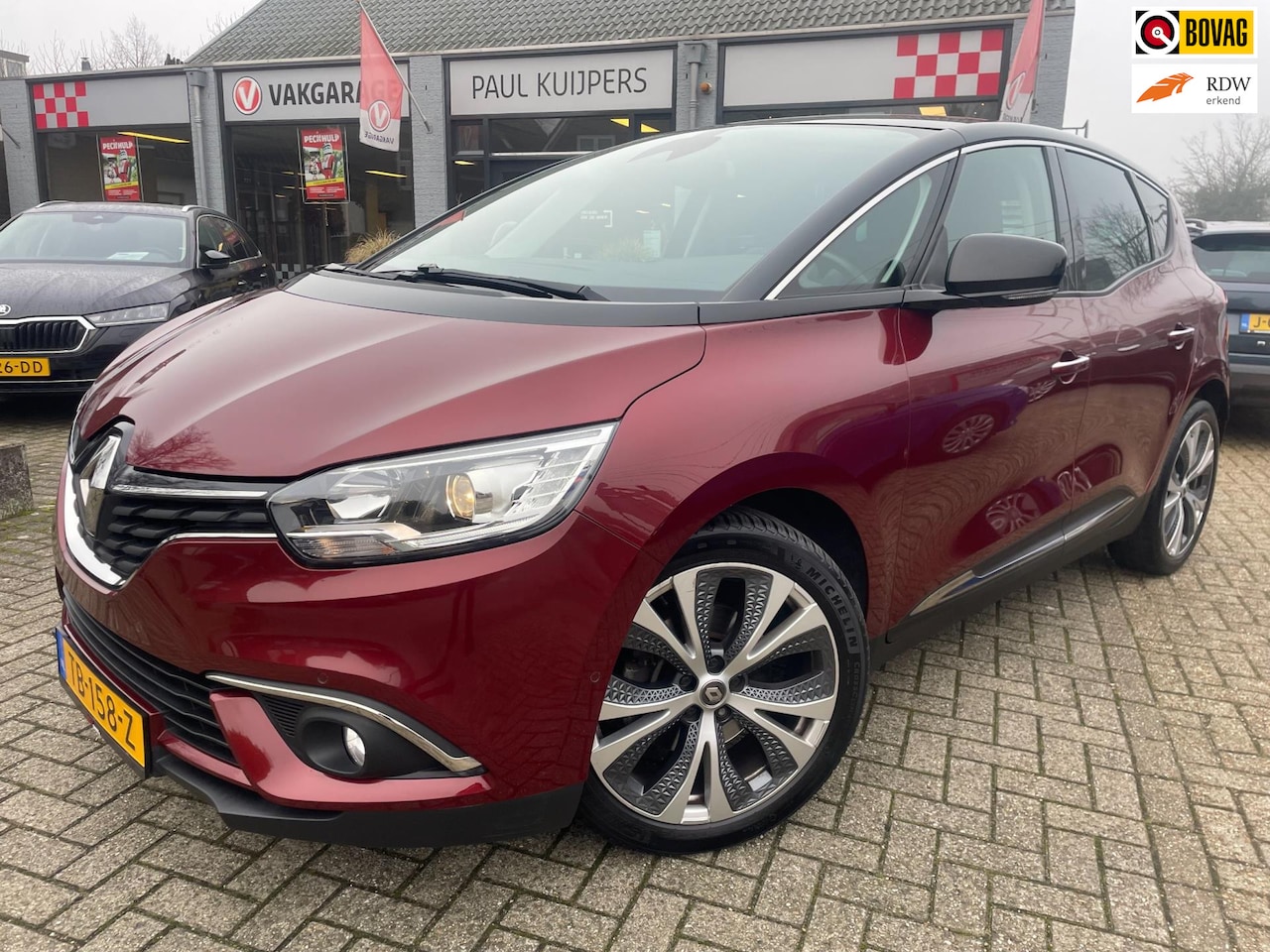 Renault Scénic - 1.3 TCe 140pk Intens * 1e eig.+ camera + parkeersensor v/a + 1850 kg geremd* - AutoWereld.nl