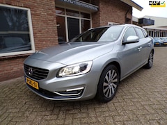 Volvo V60 - 2.4 D6 AWD Plug-In Hybrid Summum