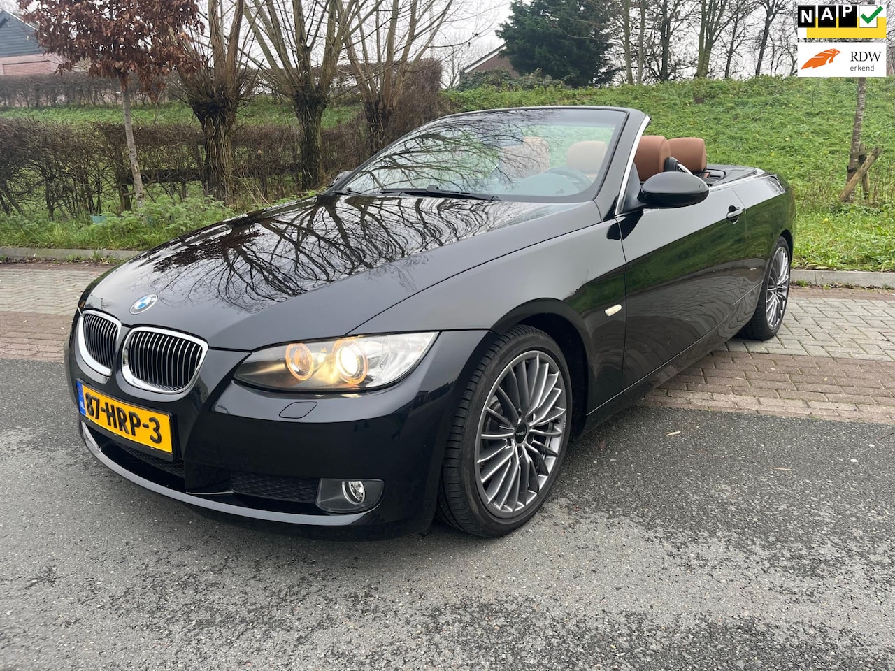 BMW 3-serie Cabrio - 330i High Executive 330i High Executive, Automaat, 272 pk !, Leer, Xenon - AutoWereld.nl