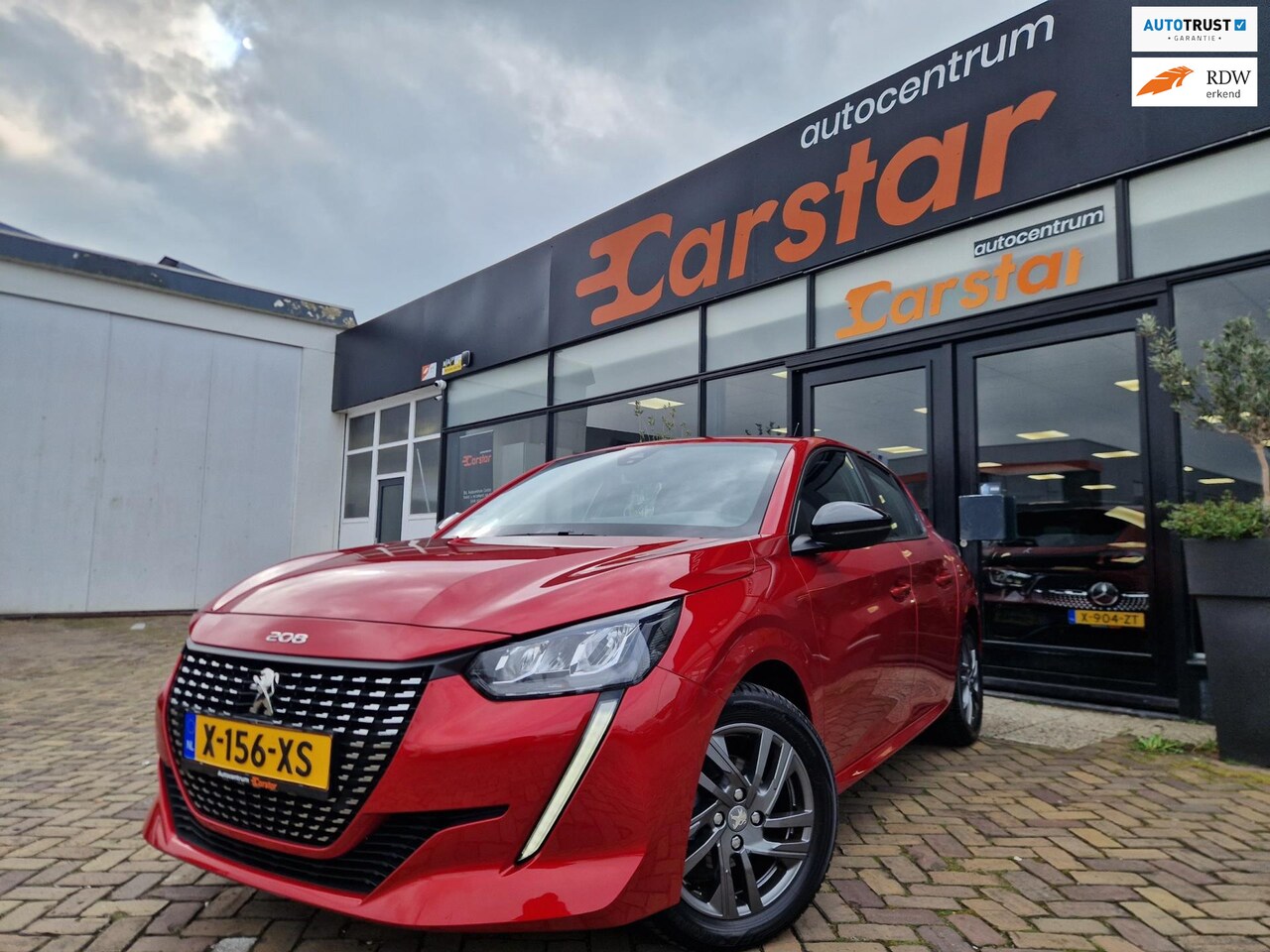 Peugeot 208 - 1.2 PureTech Allure|Cruise|Airco|Pdc| - AutoWereld.nl