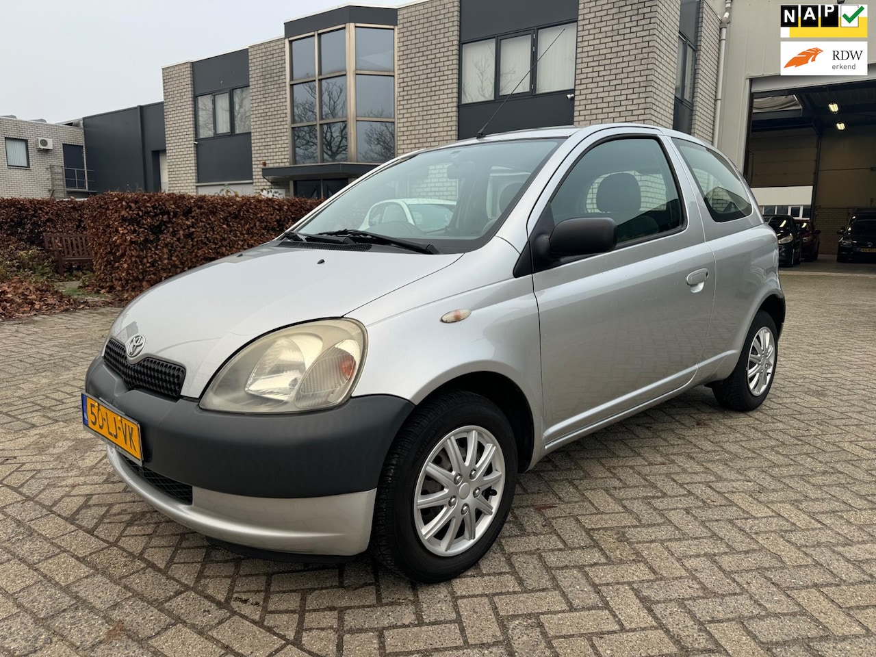 Toyota Yaris - 1.0 VVT-i Nw Apk Nap - AutoWereld.nl