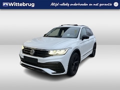 Volkswagen Tiguan - 1.4 TSI eHybrid 2x R-Line / AUTOMAAT/ TREKHAAK/ PANO/ CAMERA/ PARK. SENSOREN/ LEDEREN MEMO