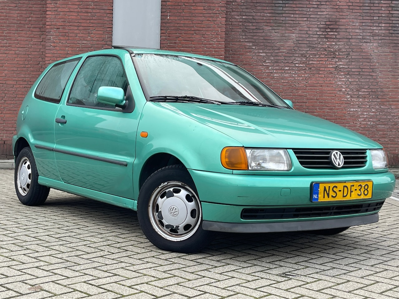 Volkswagen Polo - 1.6|3DRS|AUTOMAAT|SCHUIFDAK|1EIG - AutoWereld.nl