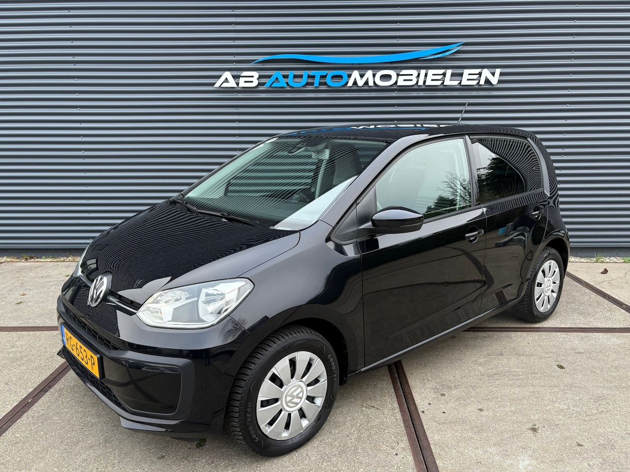 Volkswagen Up! - 1.0 BMT move up! PDC/ BLUETOOT/ CRUISE CONTROL - AutoWereld.nl