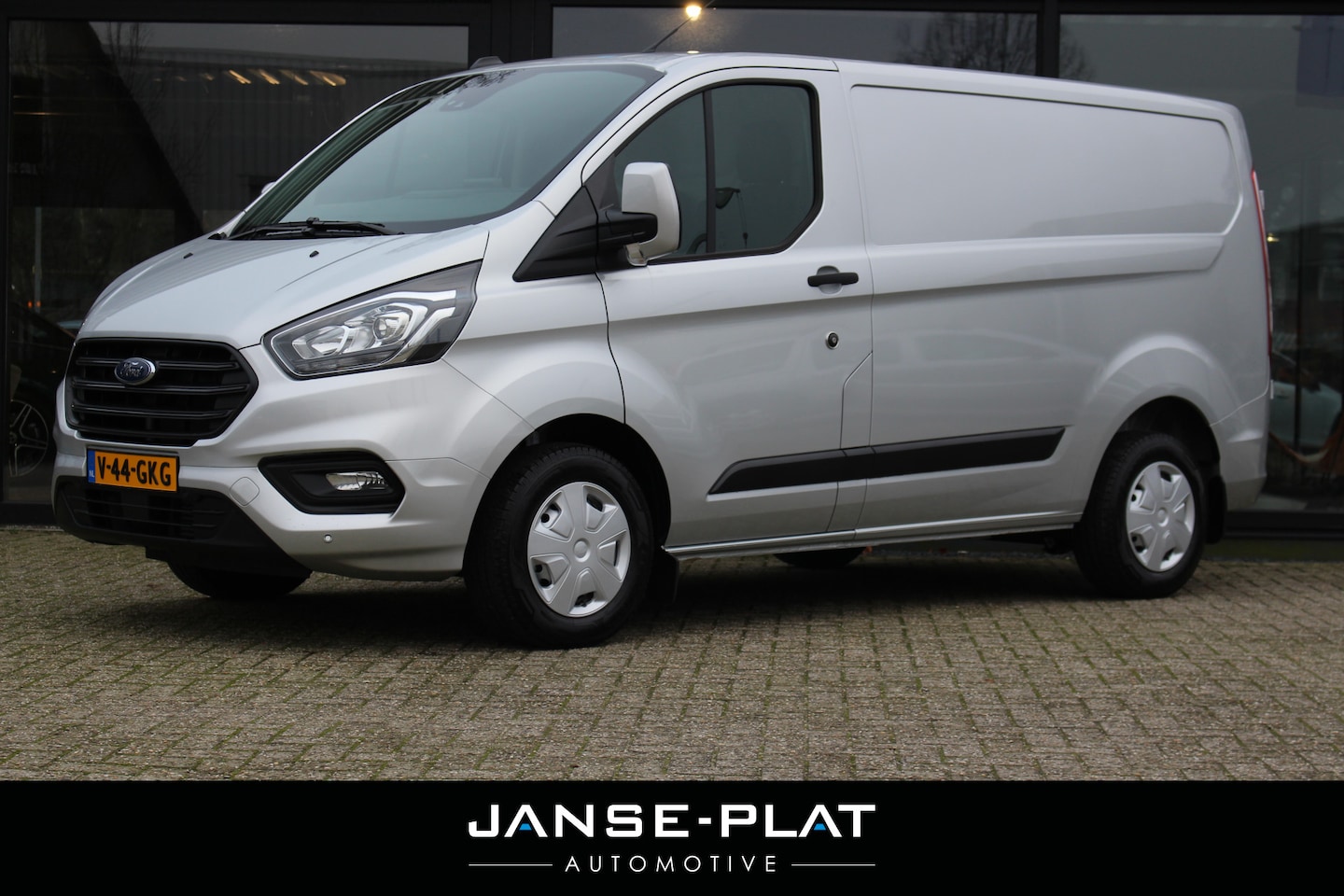 Ford Transit Custom - 300 2.0 TDCI L1H1 Trend Trekhaak *NIEUW* - AutoWereld.nl