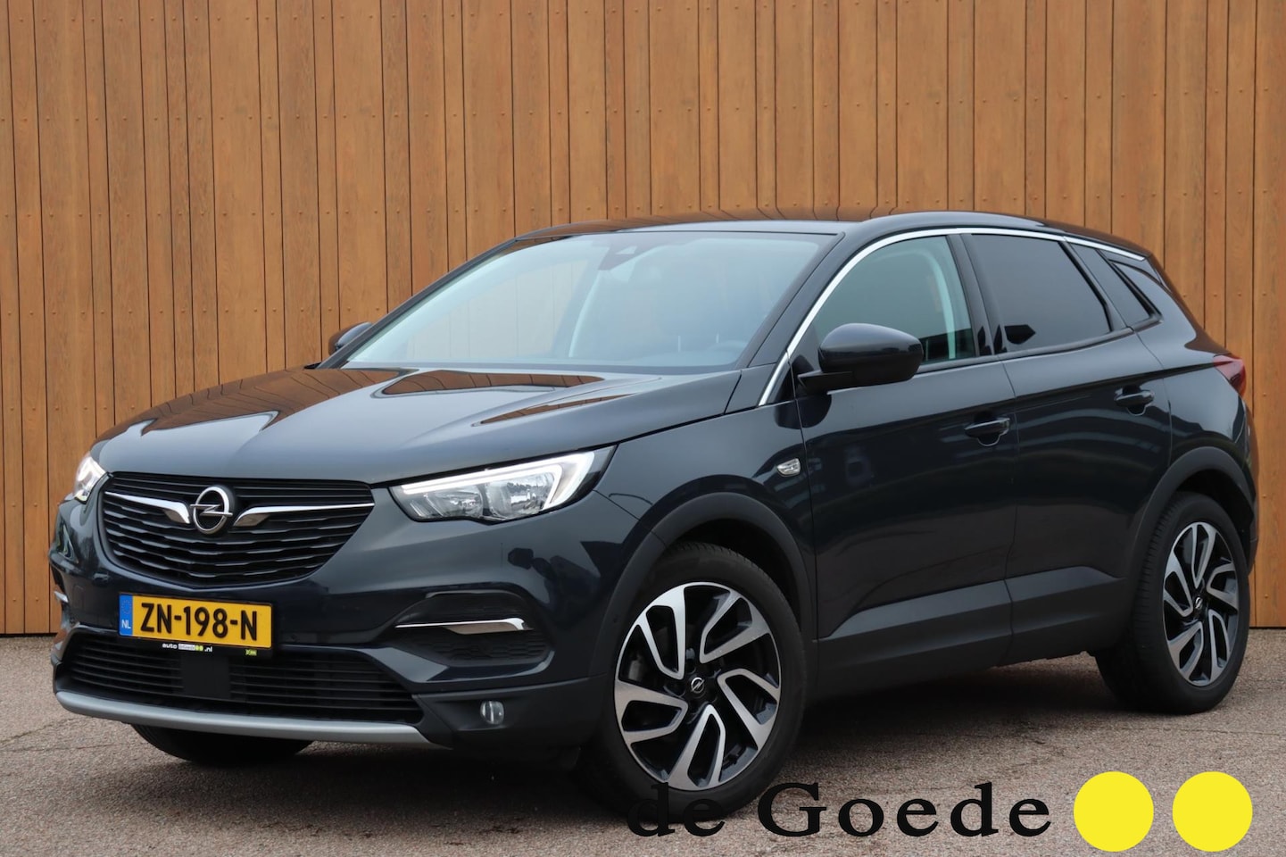 Opel Grandland X - 1.2 Turbo Innovation org. NL-auto trekhaak stoelverw. - AutoWereld.nl