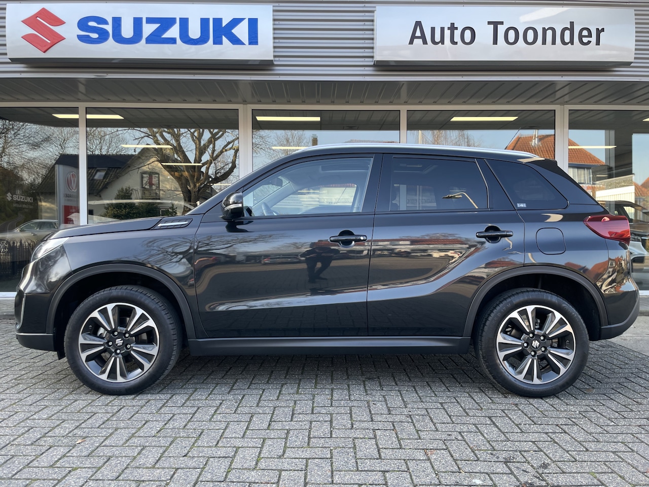 Suzuki Vitara - 1.4 Boosterjet Style Smart Hybrid 1.4 Boosterjet Style Smart Hybrid - AutoWereld.nl