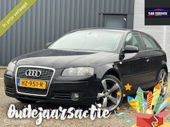 Audi A3 - 1.6 Attraction Pro Line Business NETJES