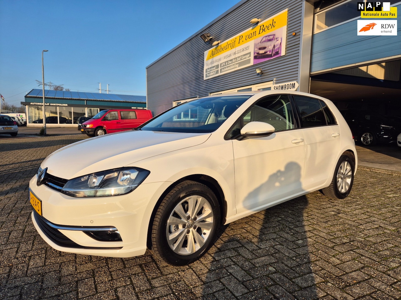 Volkswagen Golf - 1.0 TSI 85 Kw / 115 Pk Comfortline - AutoWereld.nl