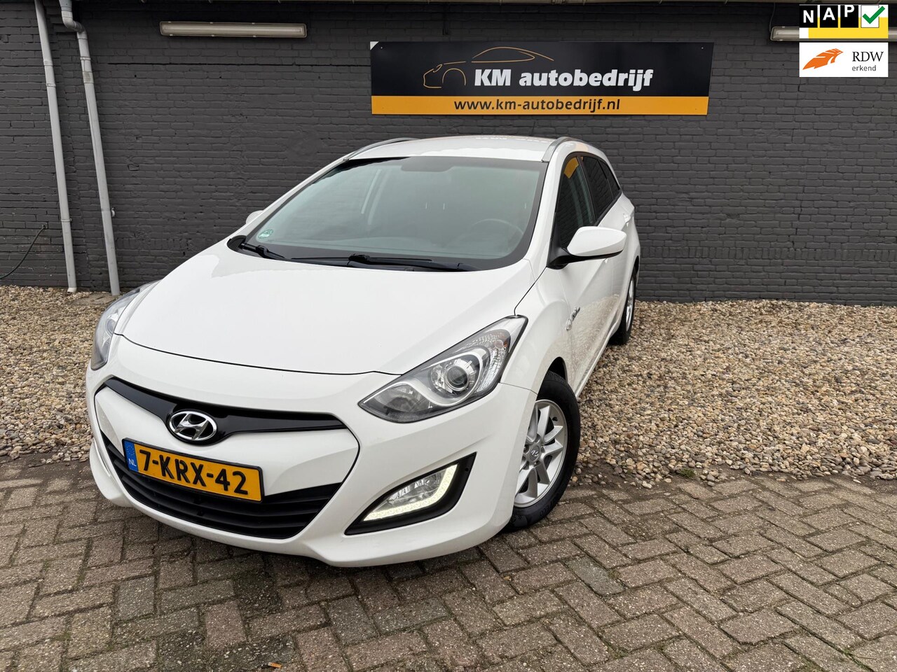 Hyundai i30 Wagon - 1.6 GDI i-Motion*Clima*Cruise*Led*vol* - AutoWereld.nl