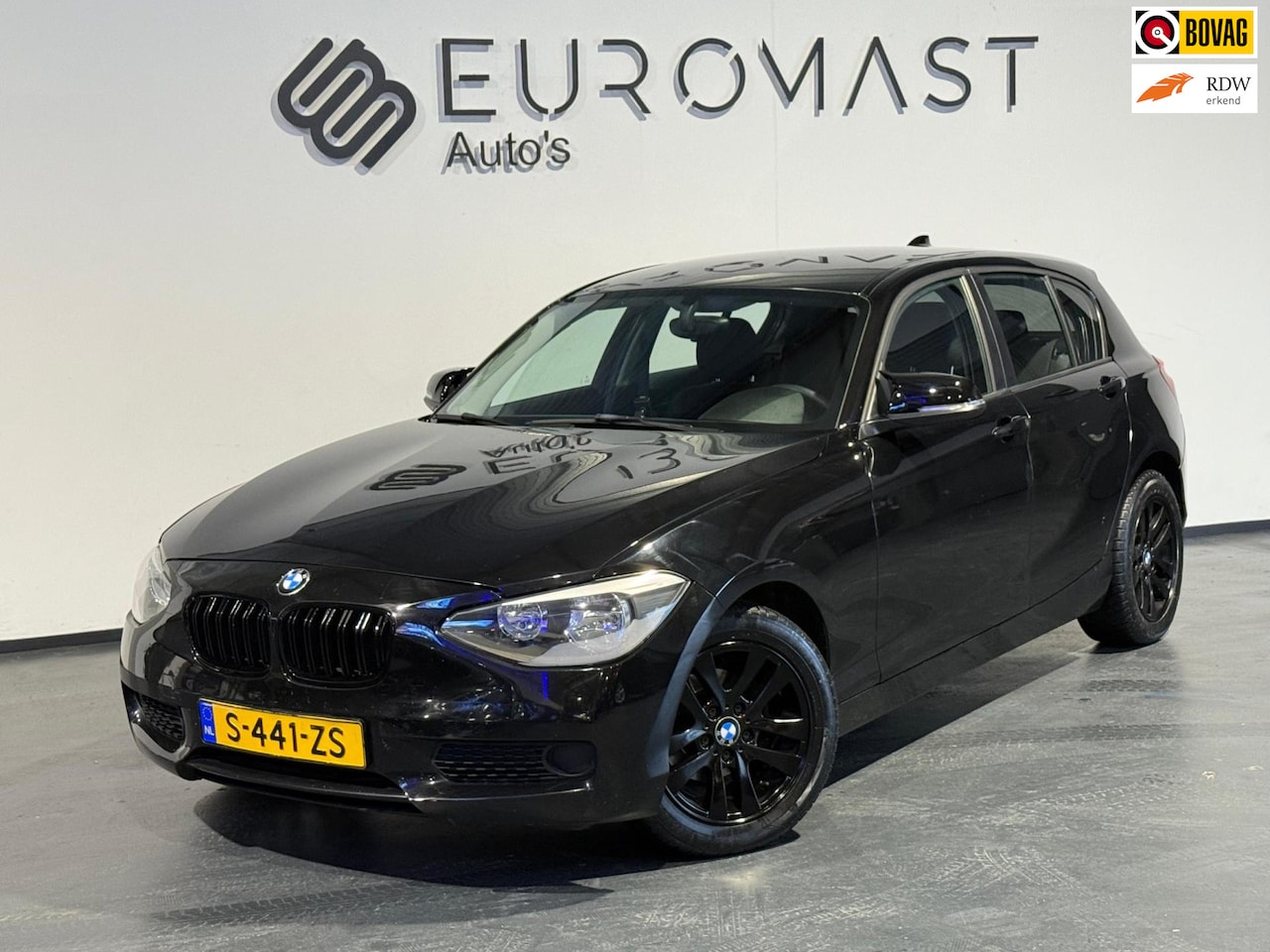 BMW 1-serie - 116i Airco Pdc 5D Nieuwe Apk - AutoWereld.nl