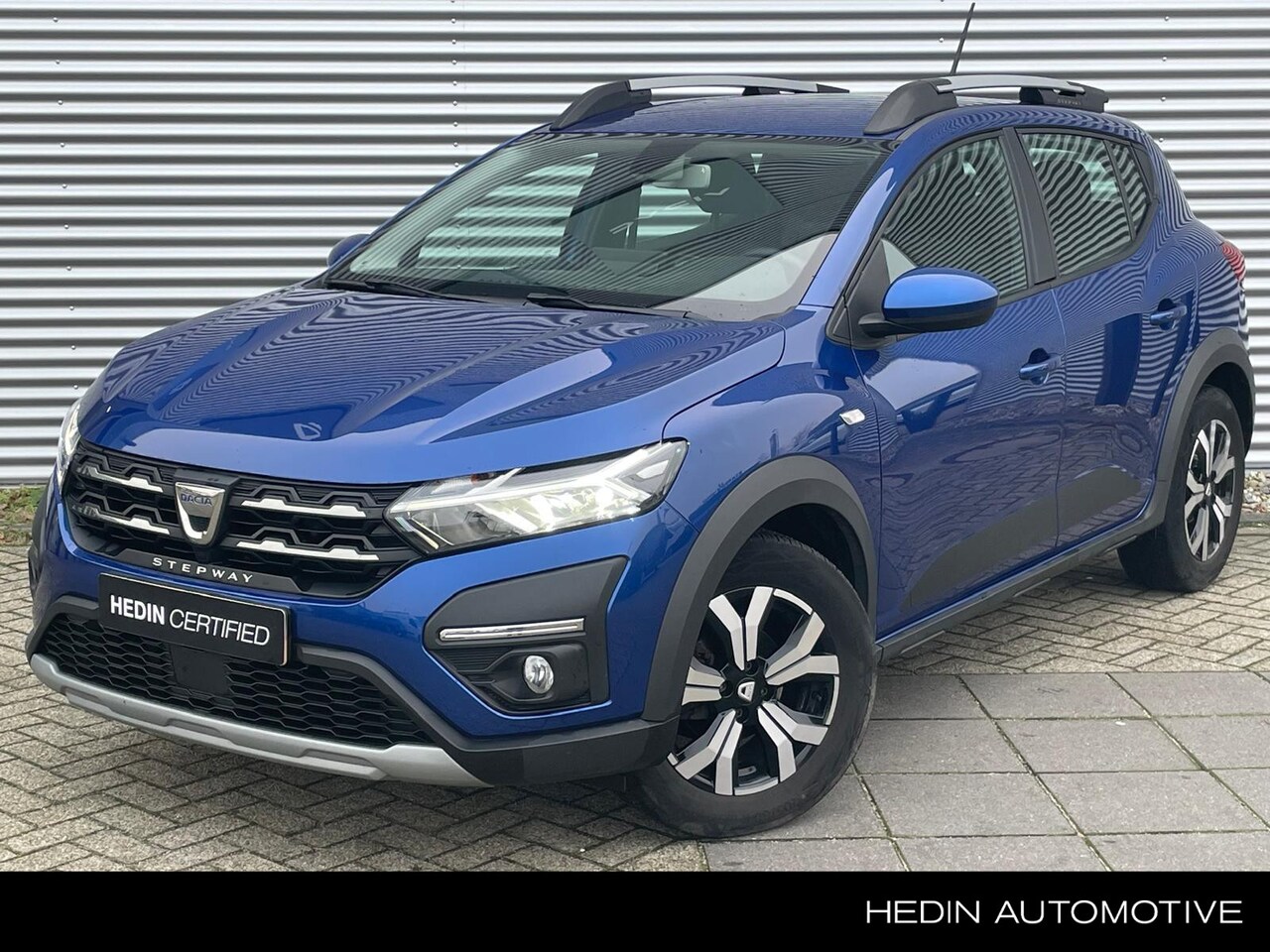 Dacia Sandero Stepway - 1.0 TCe 100 Bi-Fuel Comfort 1.0 TCe 100 Bi-Fuel Comfort - AutoWereld.nl