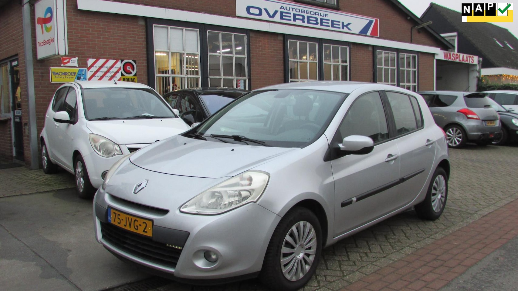 Renault Clio - 1.2 Sélection Business 1.2 Sélection Business - AutoWereld.nl