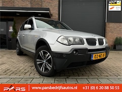 BMW X3 - 2.5i Executive Autimaat 4x4 Airco Navi Elk.Ramen Trekhaak