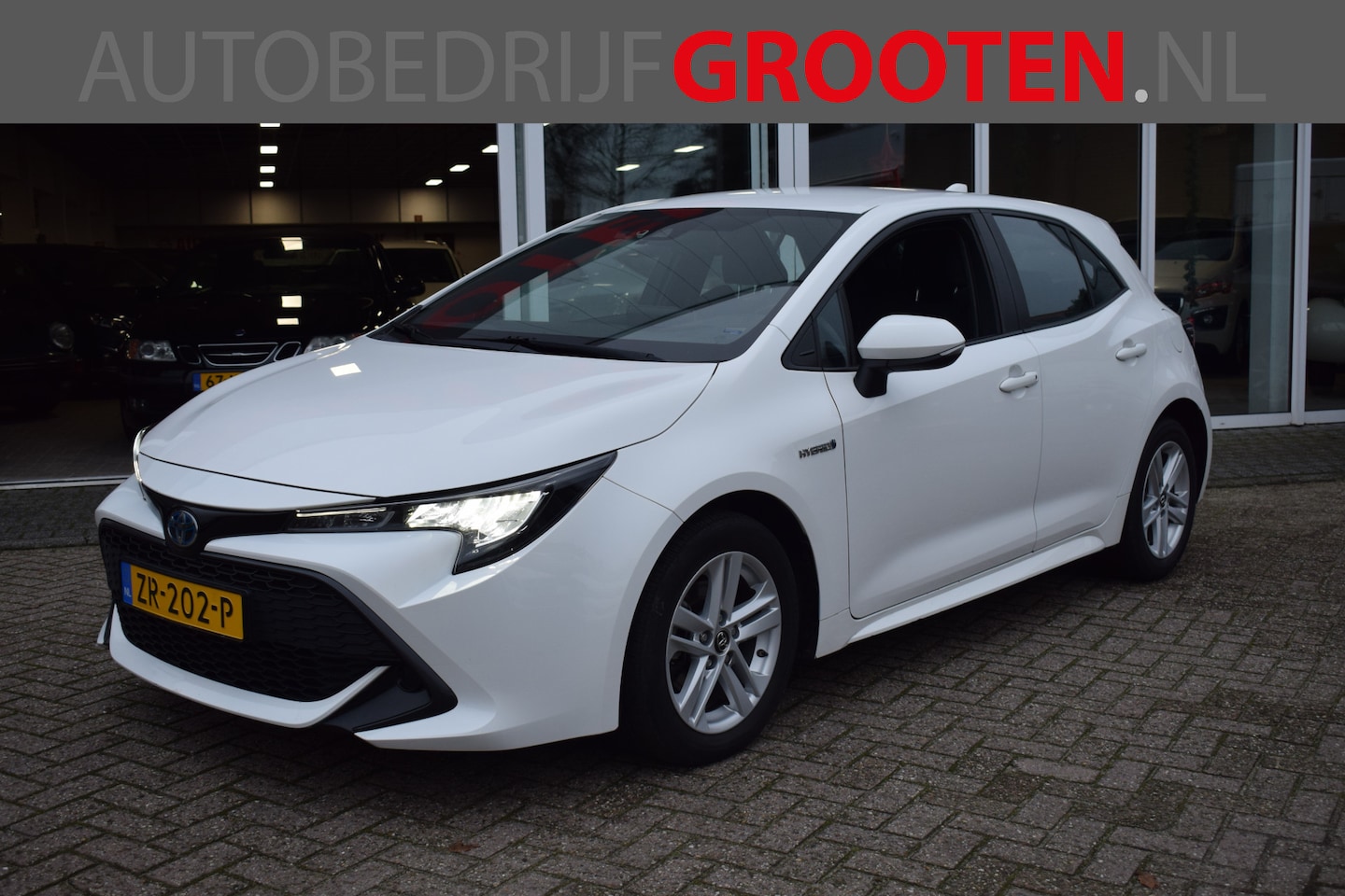 Toyota Corolla - 1.8 Hybrid Active//CAMERA//NAVI!! - AutoWereld.nl