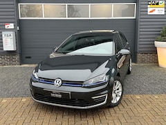 Volkswagen Golf - 1.4 TSI GTE, apk 05-2025, leer, panodak, xenon, trekhaak