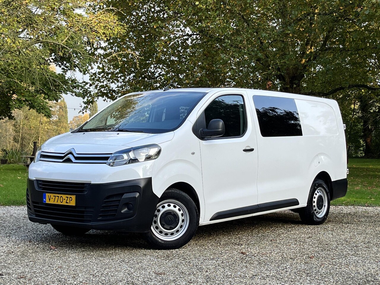 Citroën Jumpy - 6-Persoons 2.0HDI Euro6 Club XL DC, Trekhaak - AutoWereld.nl