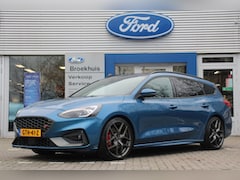 Ford Focus Wagon - 2.3EB ST-3 280PK | FULL-OPTIONS | DEALER OH | RECARO | PANODAK | ELEKT. STOELEN | NAVI | C