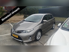 Toyota Auris - 1.3 Now | Navigatie | Climate Control |