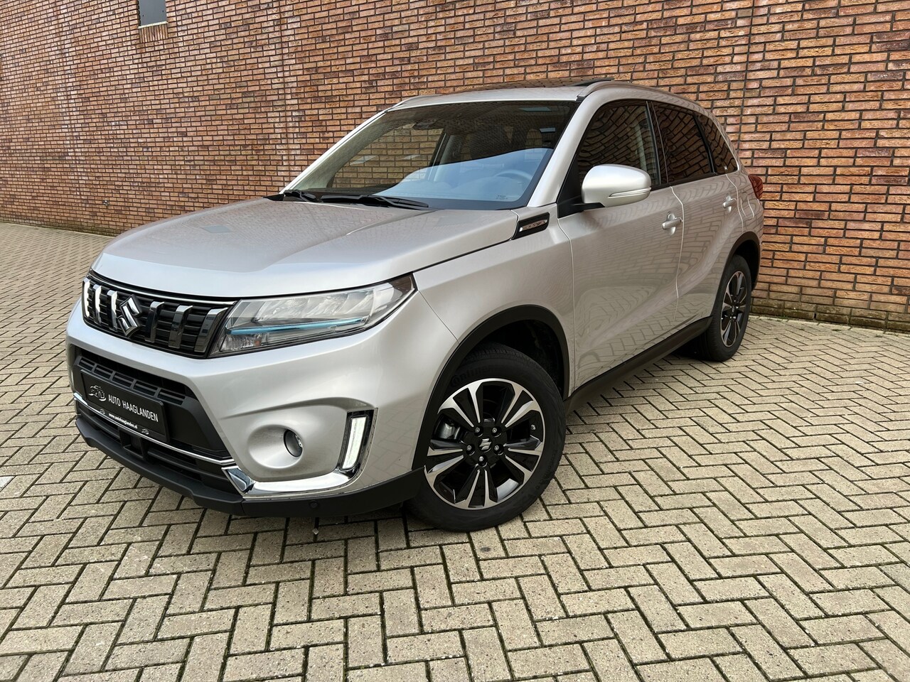 Suzuki Vitara - 1.4 Boosterjet Style Smart Hybrid 1.4 Boosterjet Style Smart Hybrid - AutoWereld.nl