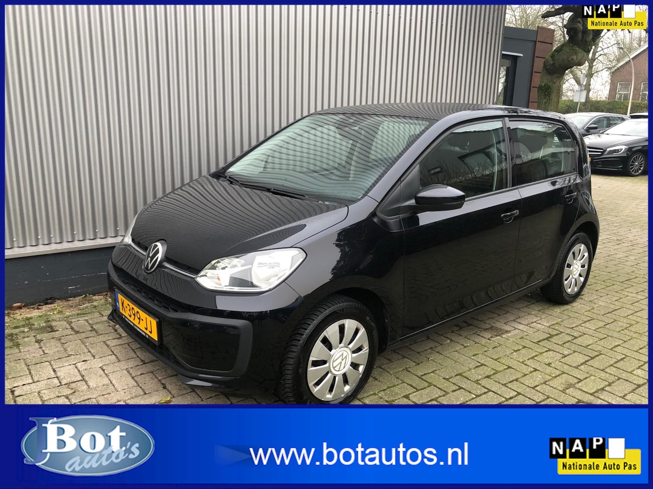 Volkswagen Up! - 1.0 BMT move up! 4X VOLKSWAGEN UP OP VOORRAAD!!! / AIRCO / BLUETOOTH / ZUINIG / NEDERLANDS - AutoWereld.nl