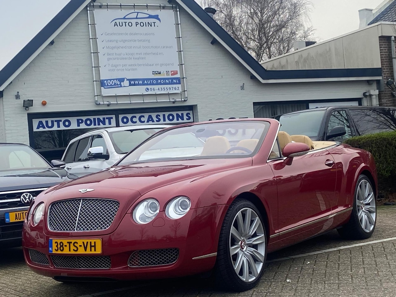 Bentley Continental GTC - 6.0 W12 UNIEK NL-AUTO/1STE-EIGENAAR/DEALERONDERHOUDEN - AutoWereld.nl