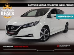 Nissan LEAF - Tekna 40 kWh | BOSE Audio | 360° camera | Stoelverwarming |