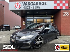 Volkswagen Golf - 1.4 TSI GTE // FULL LED // ADAPT. CRUISE // DODEHOEK // NAVI+CARPLAY // CAMERA+SENSOREN //