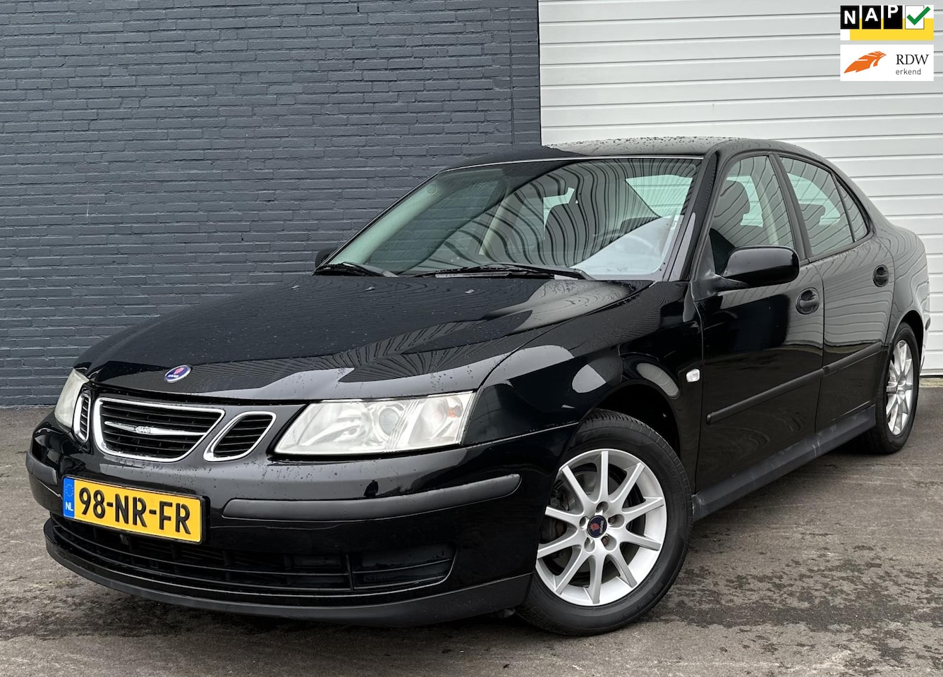 Saab 9-3 Sport Sedan - 1.8 Linear 1STE EIG/NWEDISTRIBUTIE/VOLO/H - AutoWereld.nl